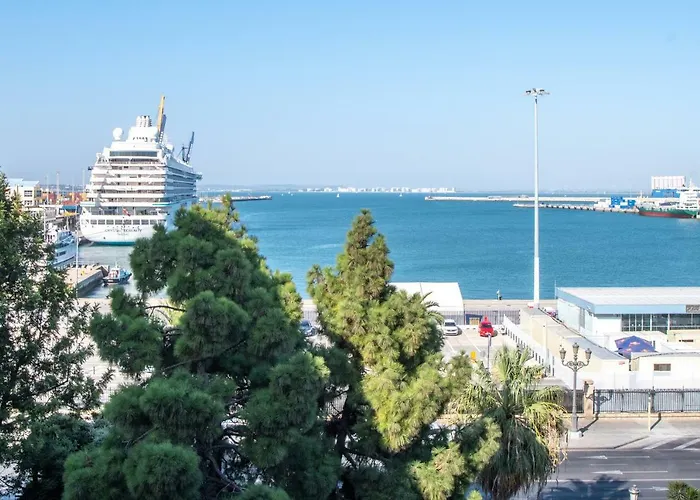 Albatro's Καντίζ