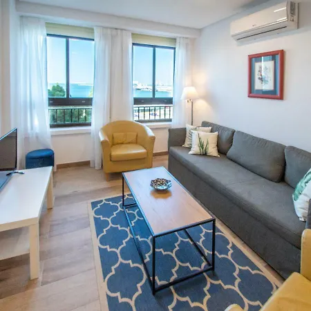 Apartment Albatro's *