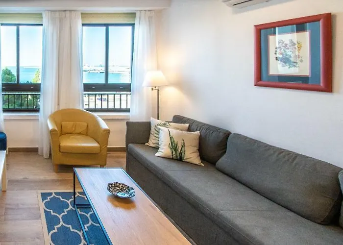 Albatro's Apartament Kadyks